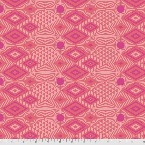 Tula Pink Daydreamer - Lucy-Dragonfruit