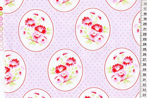 Tanya Whelan Rambling Rose Grannys Wallpaper pink