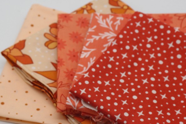 Fat Quarter Set Elizabeth Hartman Sunroom/Paintbox apricot