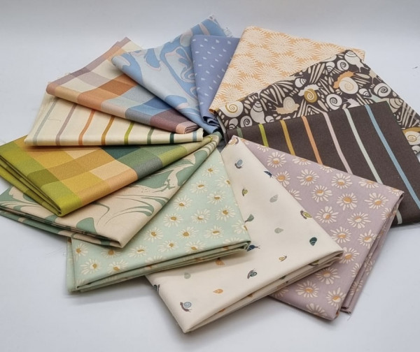 Fat Quarter Bundle Suzy Quilts slow summer