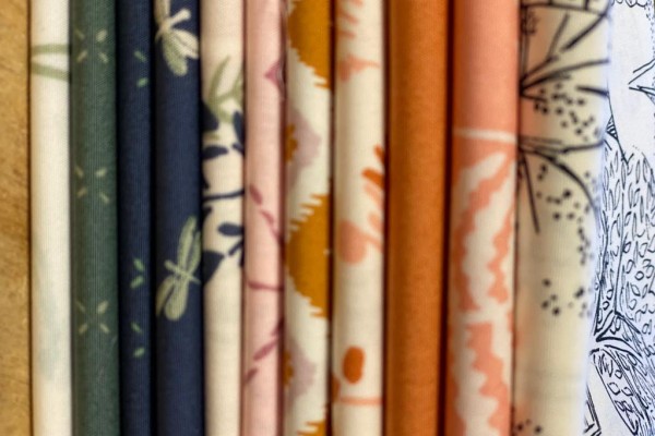 Pure Elements Fat Quarter Set Lilliput Sharon Holland