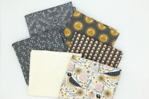 Fat Quarter Set Gingiber Birdsong Pebble