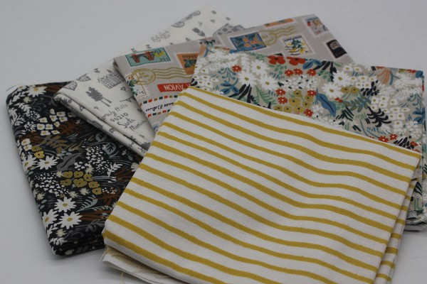 Fat Quarter Set Bon Voyage grey flax