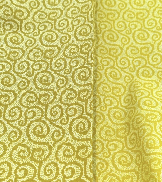 Land Art by Odile Bailloeul Petit Poucet yellow/ocre